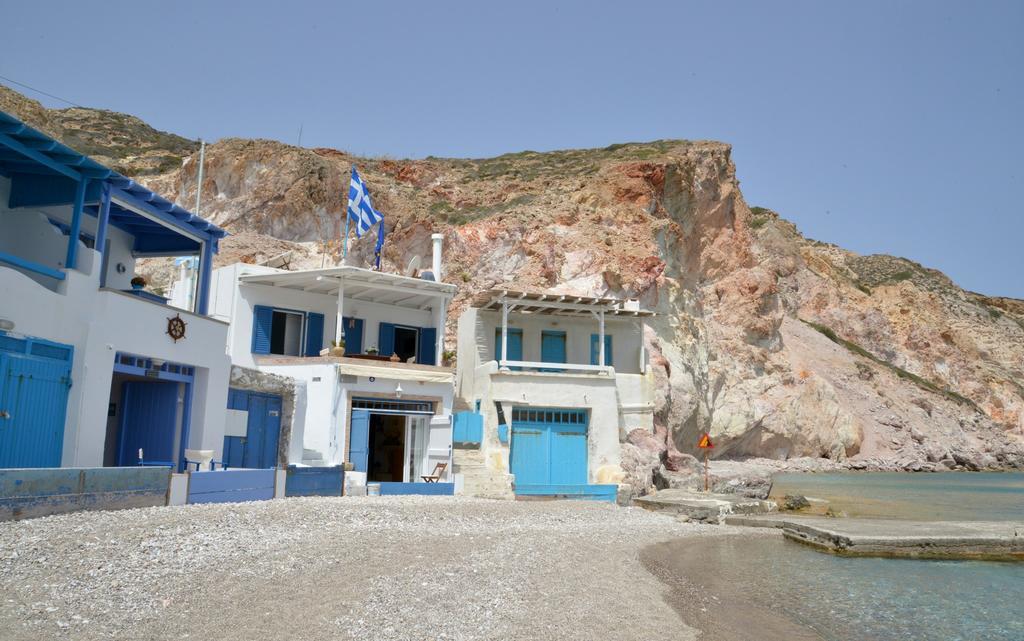 Erginas Boat House Apartment Plaka  Ngoại thất bức ảnh